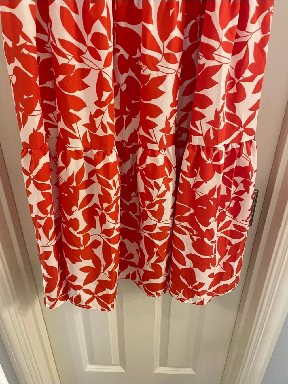 Red & White Floral Tiered Midi Dress - Picture 3 of 4